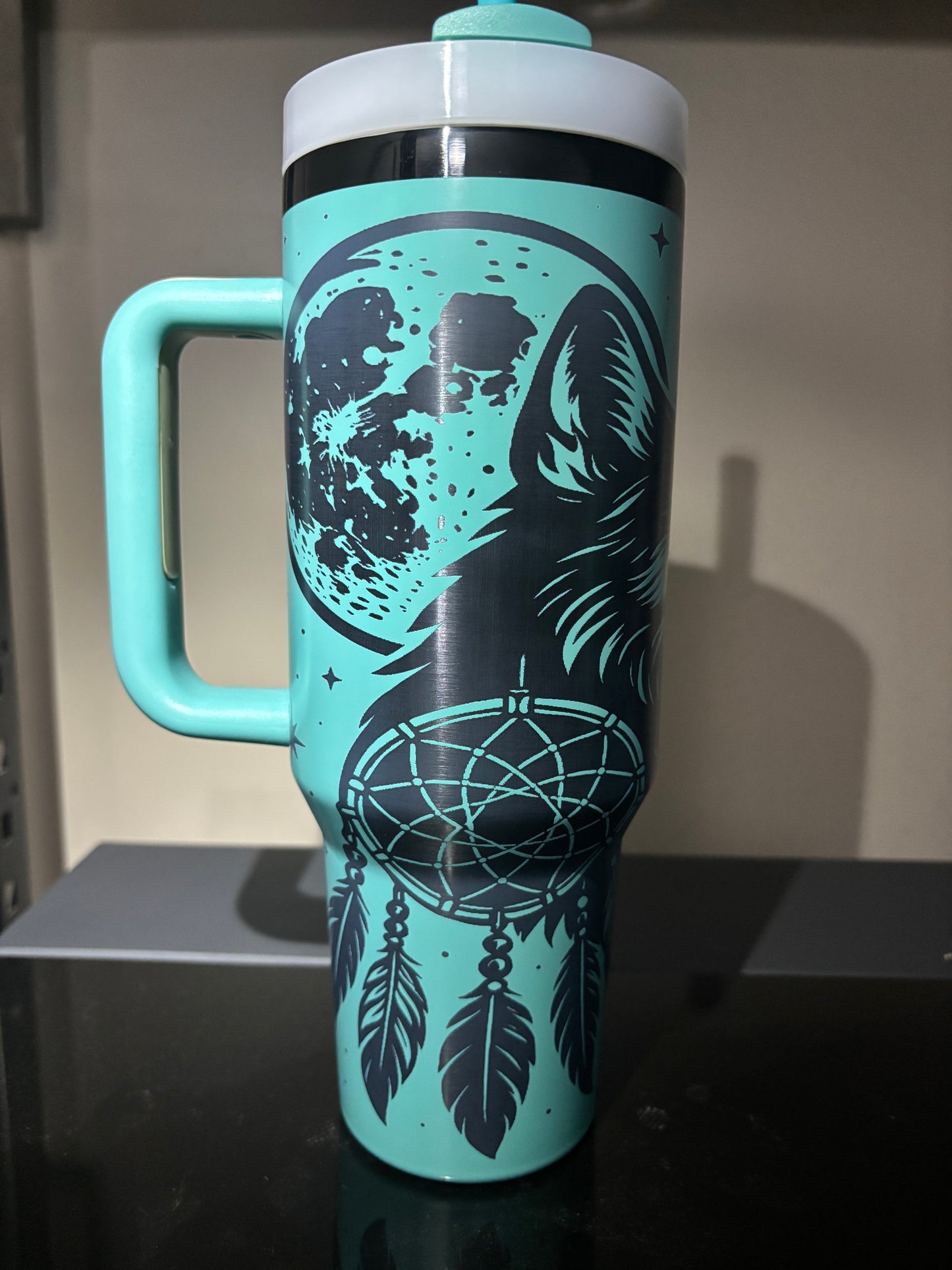 40oz Wolf tumbler